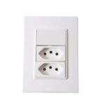 ILUMI - CJ INTER SIMPLES 10A + 2 TOMADAS 10A 250V~ VIVAZ