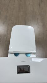 VASO SANITARIO MONOBLOCO QUADRADO BRANCO C/ ASSENTO SOFT CLOSE