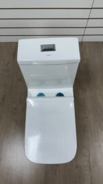 VASO SANITARIO MONOBLOCO QUADRADO BRANCO C/ ASSENTO SOFT CLOSE